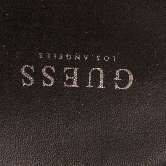 GUESS slides - Picture 3 of 4